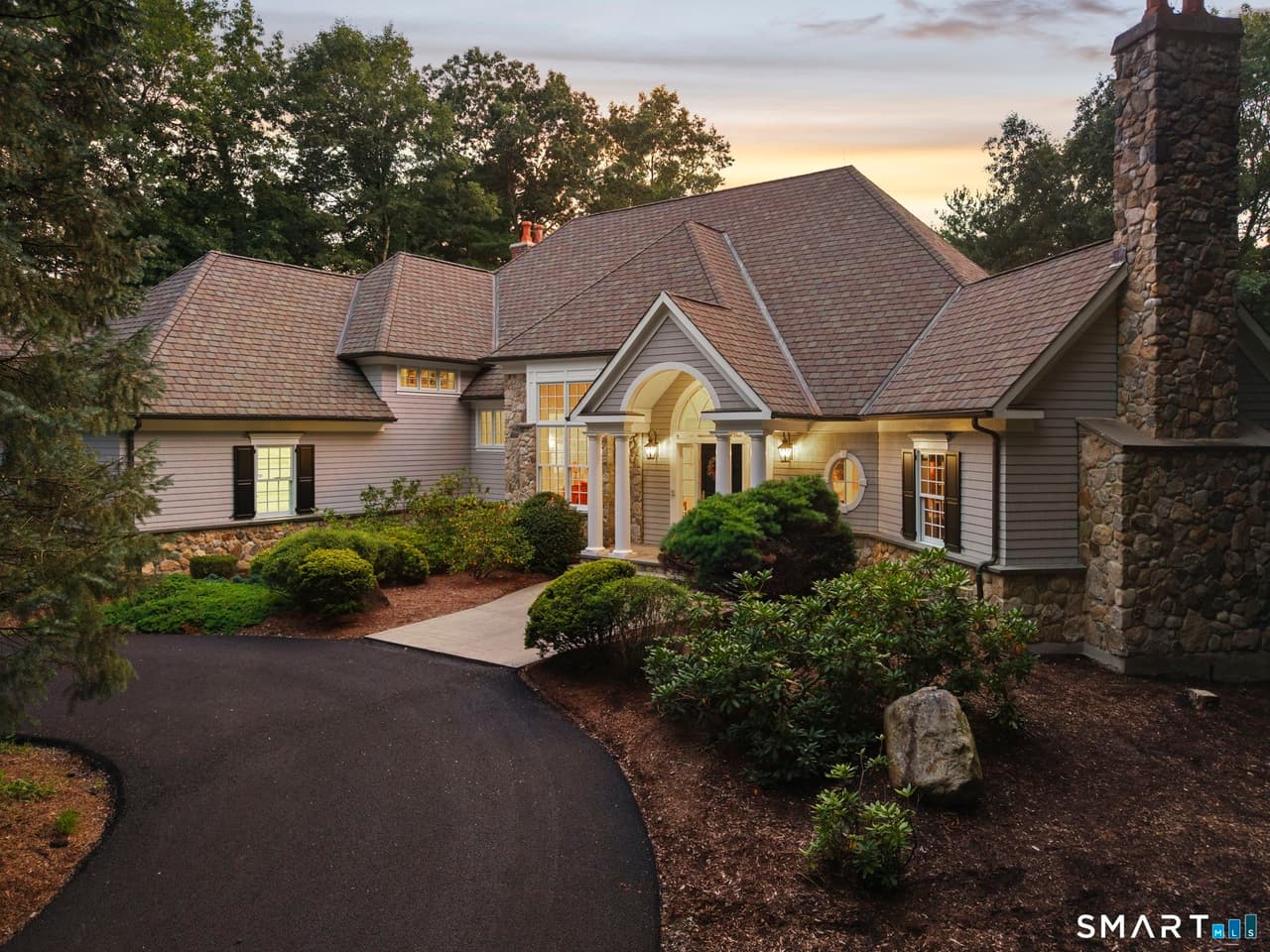 10 Pembroke Hill