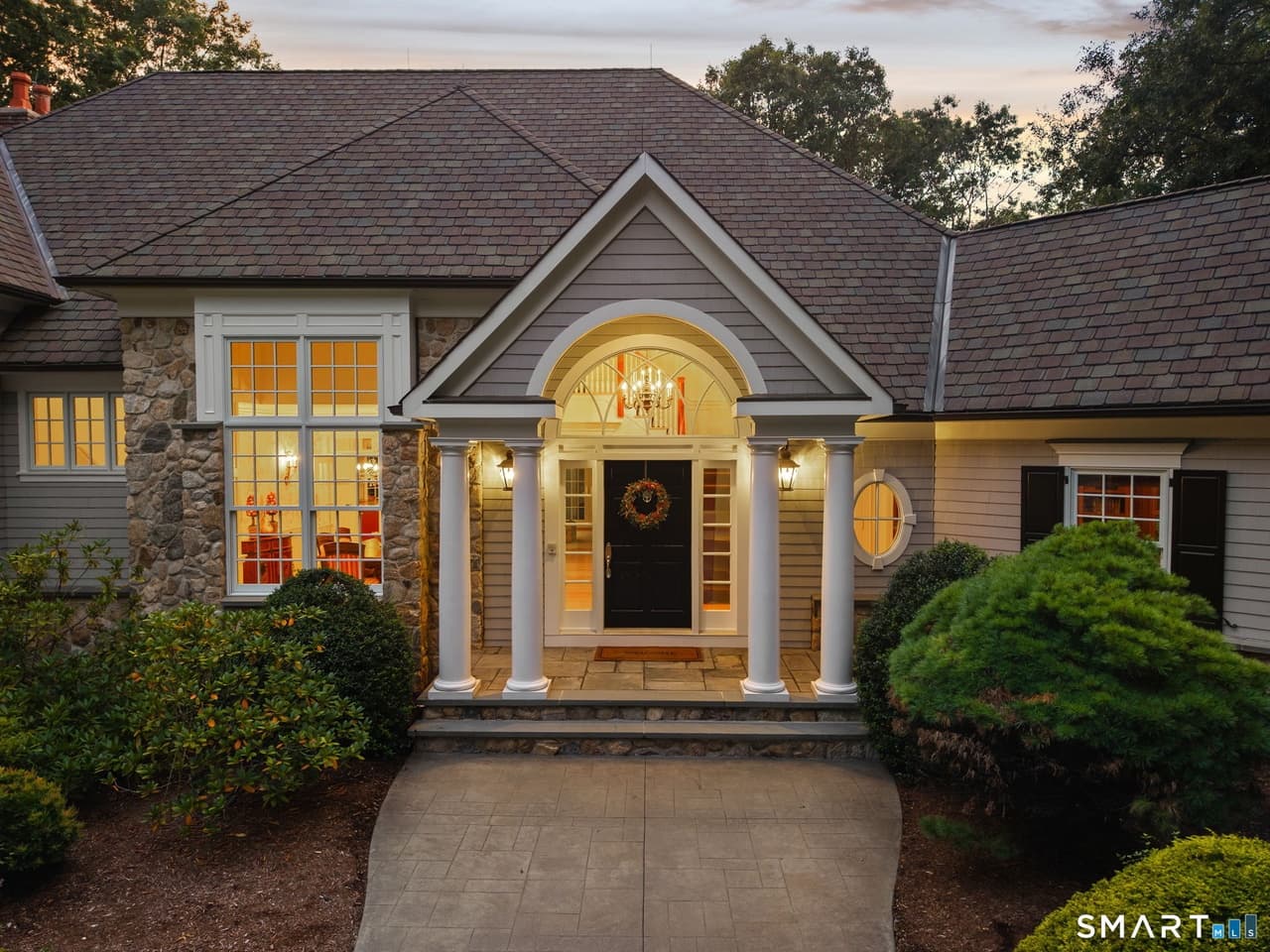 10 Pembroke Hill photo 2
