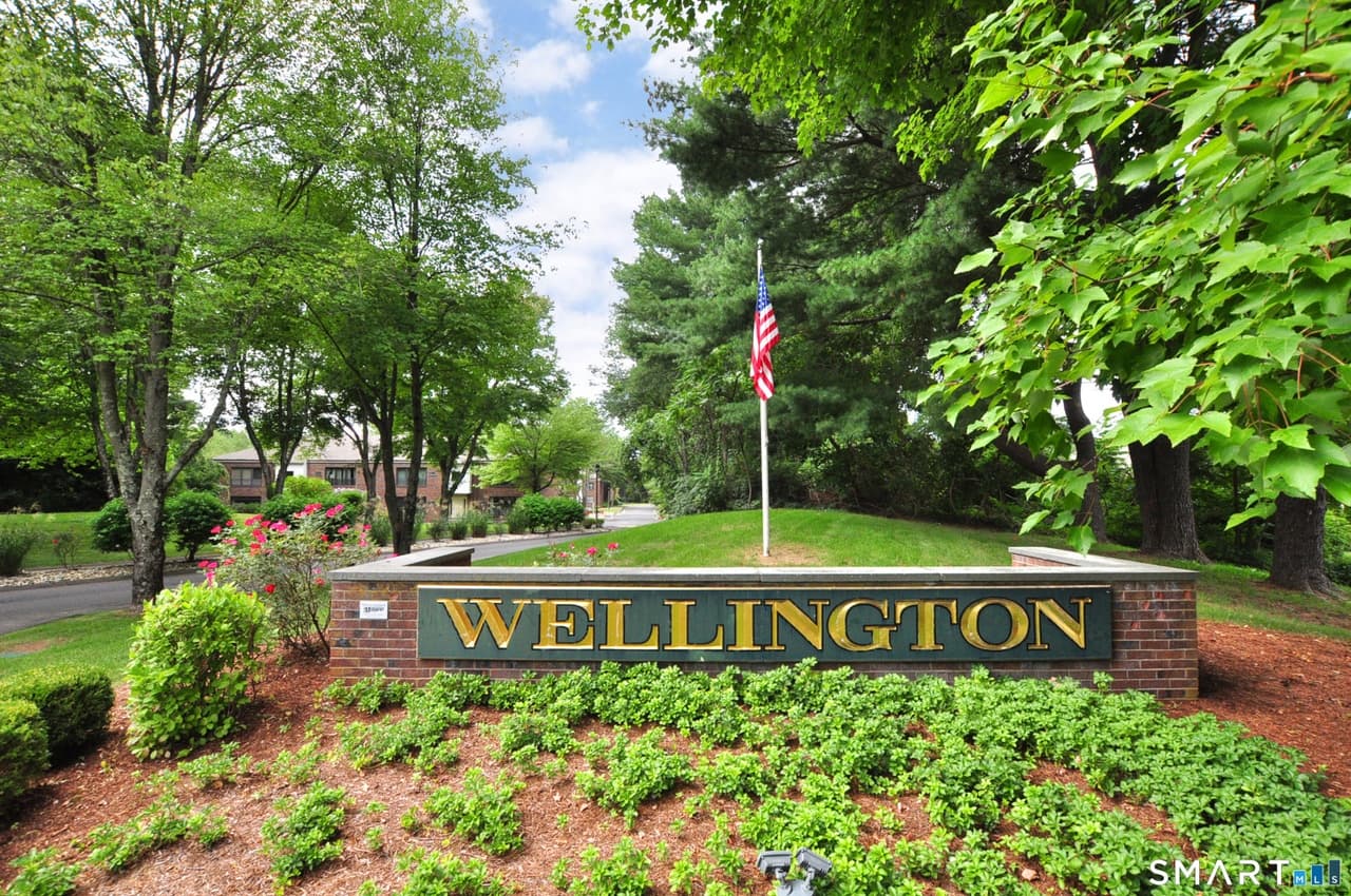 90 Wellington Drive, Unit 90